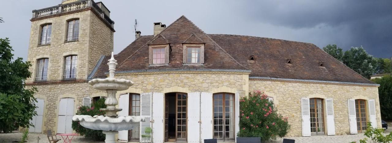 Beaupuy  Domaine De Bellevue Bed & Breakfast エクステリア 写真